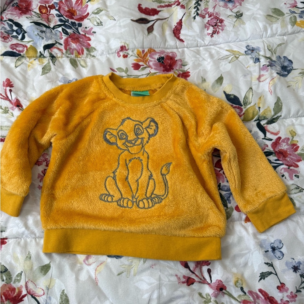 Yellow Kids Fleece Top with Lion Design